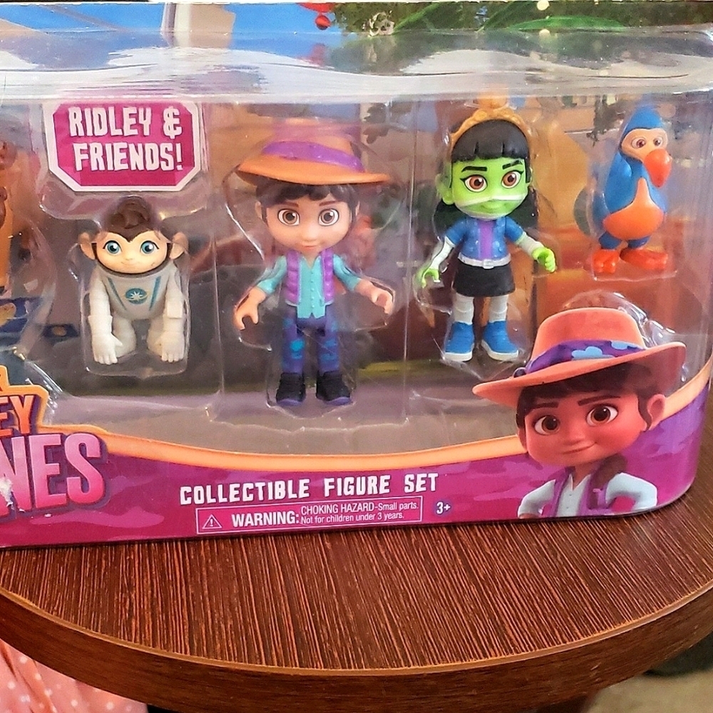 Ridley Jones Ridley & Friends Collectible Action Figure 5 Piece Set